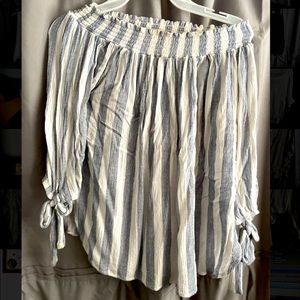 Stripped off the shoulder top